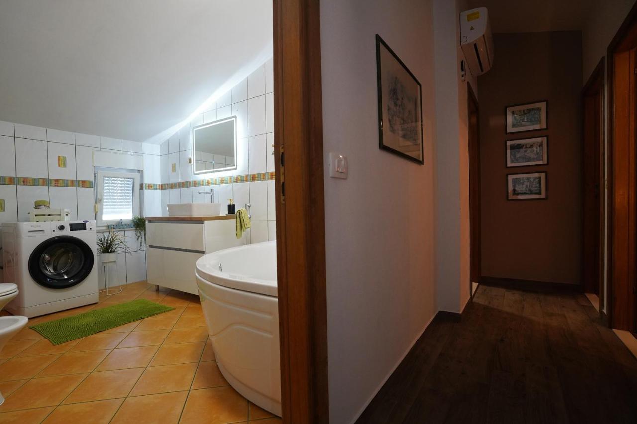 Villa Tago With Heated New Pool Kaštela 외부 사진